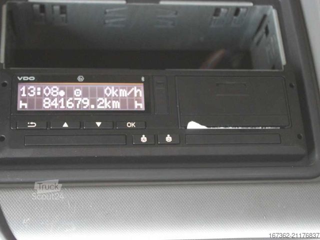 Tractora standard RENAULT T520, EURO 6