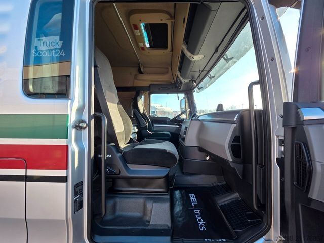 Cisternové vozidlo MAN TGX 26.580 6x2-4 LL /SILO/Lenkachse/Xenon/6D