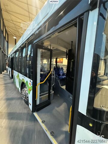   Golden Dragon Pivot EV Electric Bus