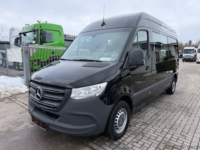 High top van MERCEDES-BENZ Sprinter 311 CDI Kasten/Klima/3-Sitze/MBUX