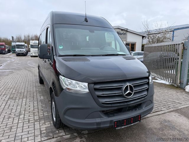 High top van MERCEDES-BENZ Sprinter 311 CDI Kasten/Klima/3-Sitze/MBUX