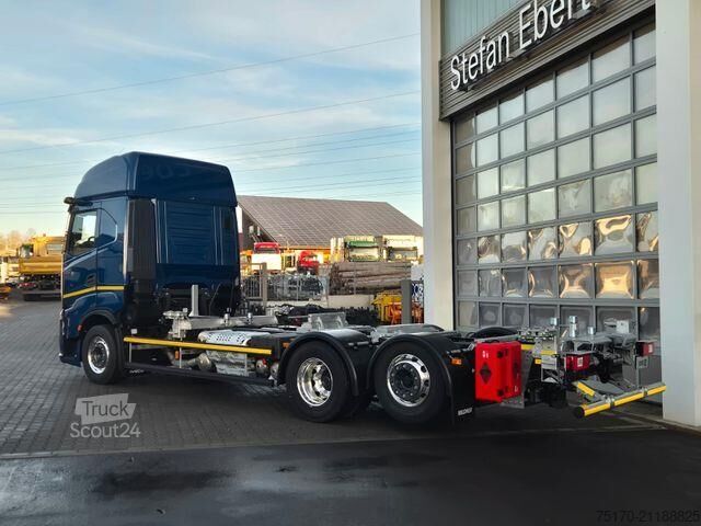 Podwozie z kabiną Iveco AS260S50Y/FS CM 6x2-4 BDF Standklima 2xAHK Cam