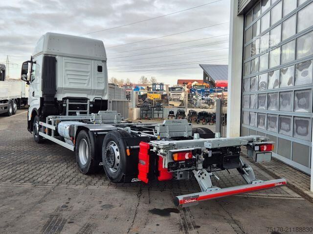 Podwozie z kabiną Iveco S-Way AS260S50Y/FS CM 6x2 BDF