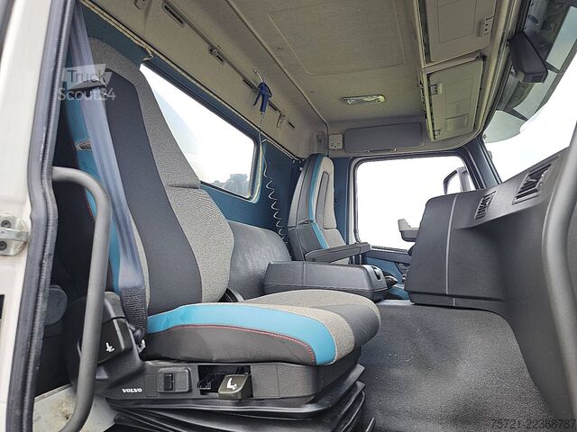 Autocisternă VOLVO FM 420 FOODTANK FOODSTUFF