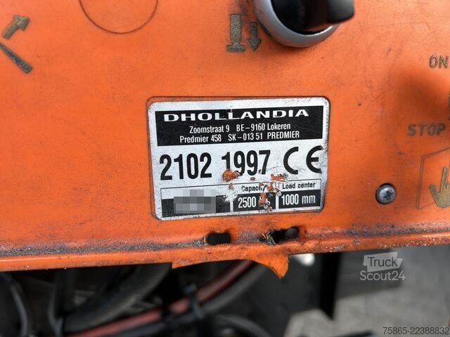  Kässbohrer Maxima XJ2 / Box / Laadklep 2500 kg / Liftas