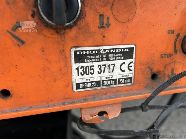  Schmitz Cargobull SCB S3B / Box / Loadlift / Disk / APK TUV 06-27