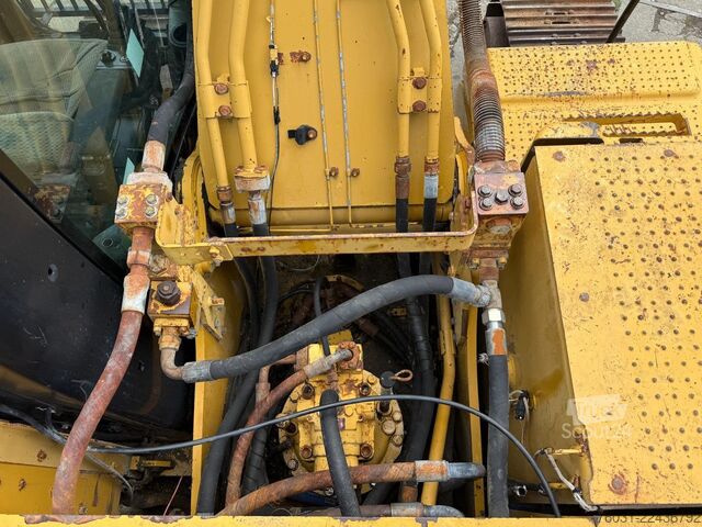Escavadora de rastos CATERPILLAR 320D L Excavator Hammer + Bucket 3066 Engine