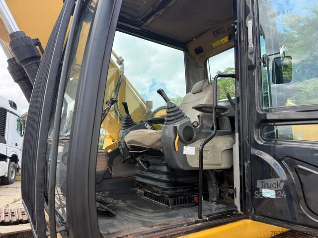 Escavadora de rastos CATERPILLAR 320D L Excavator Hammer + Bucket 3066 Engine