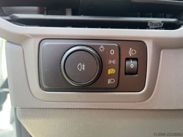 Furgon blaszak VOLKSWAGEN T7 TEMPOMAT SPURHALTE ASSIST KLIMA 1.HAND