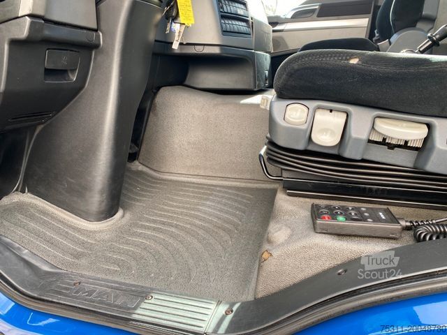 Flatbed truck MAN TGS 18.360 4x2| MKG Heckkran*Kamera*AHK*Klima*LL