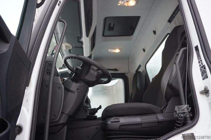 Platforma su kranu Mercedes-Benz Arocs 2536 6x2 E6 / Fassi F195A.0.23 / r