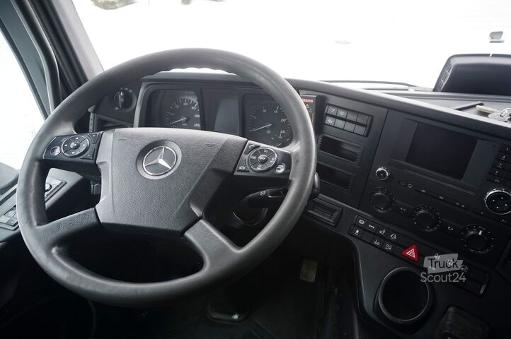 Platforma su kranu Mercedes-Benz Arocs 2536 6x2 E6 / Fassi F195A.0.23 / r