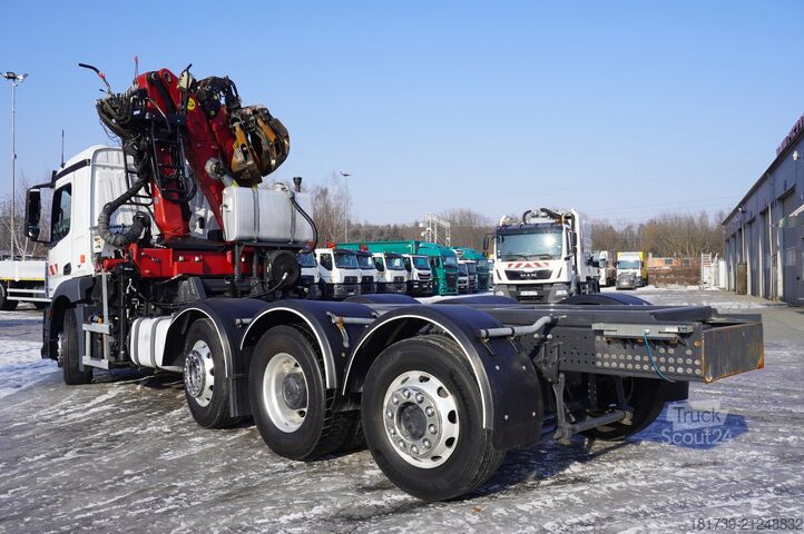 Kranas Mercedes-Benz Antos 3240 8×2 / Typhoon L170Z3 crane