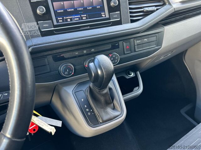 Autobuz multifuncțional VOLKSWAGEN Multivan T6 2016 - Multivan 2.0 tdi Trendline 130cv