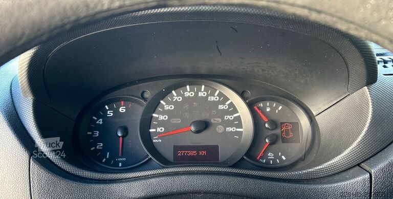 Autoutilitară frigorifică NISSAN NV400 - NV400 35 2.3 dci 145cv L2H3 E6