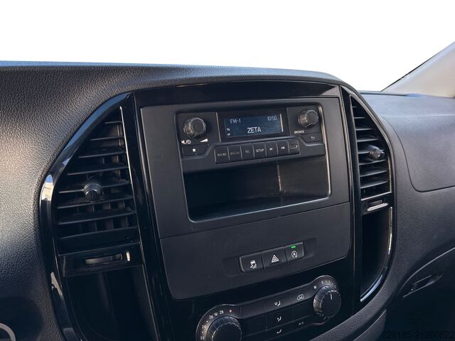 Microbuz MERCEDES BENZ Vito III - vito 114 cdi long pro