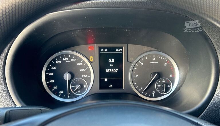 Microbuz MERCEDES BENZ Vito III - vito 114 cdi long pro