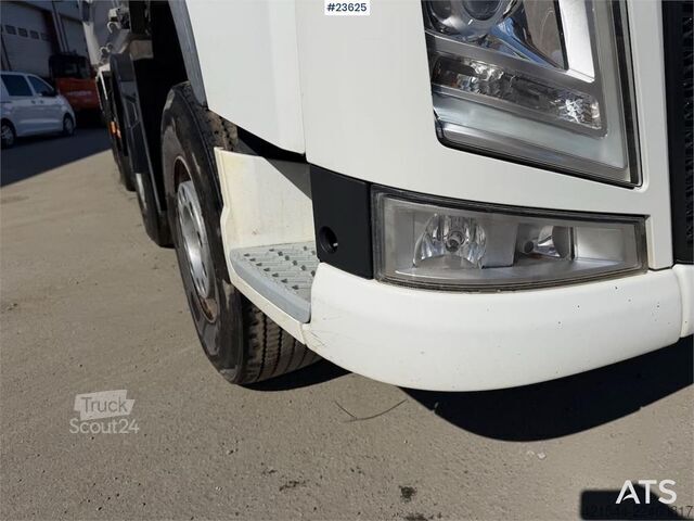  Volvo FH 540 8x4 tipper truck. WATCH VIDEO.