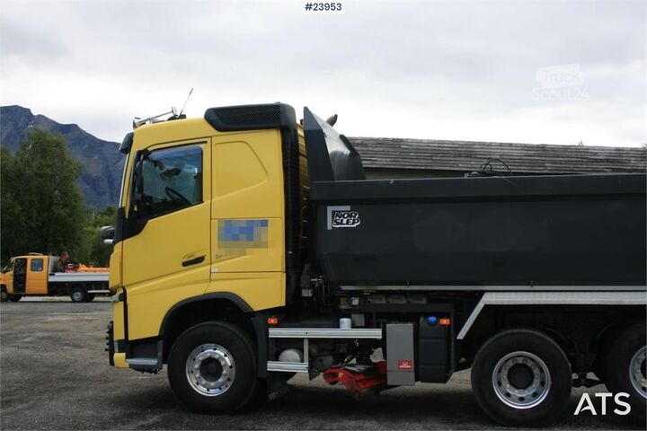 Самосвал Volvo FH 540 6x4 fully equipped snow plow dump truck wit