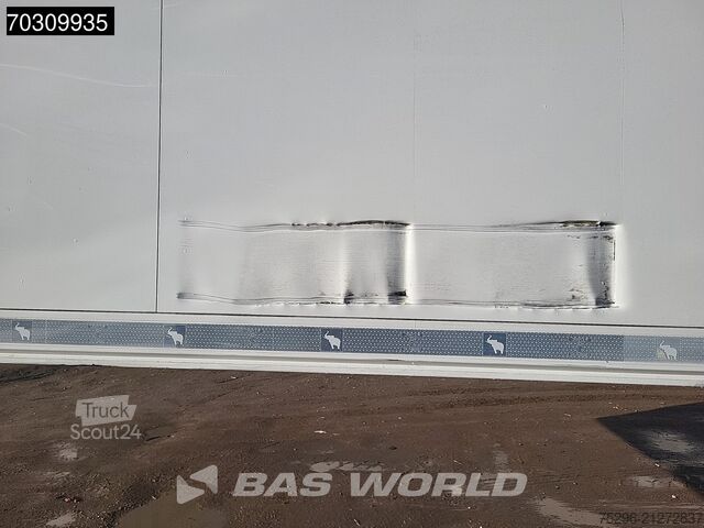 Рефрижераторная/морозильная транспортировка Schmitz SCB*S3 3 axles Blumenbreit