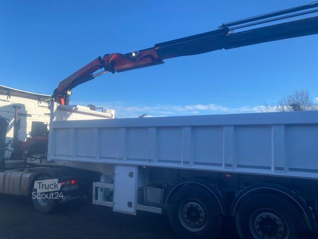 Camión volquete con grúa Renault T460 kraan kipper