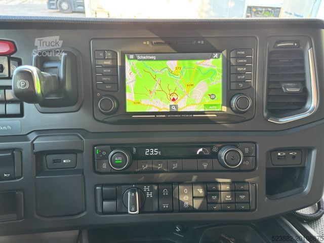 Φορτηγό μεταφοράς ξυλείας SCANIA R650 6x4*V8*VollLuft*HIAB F125ZT*2xAusschübe*Ret