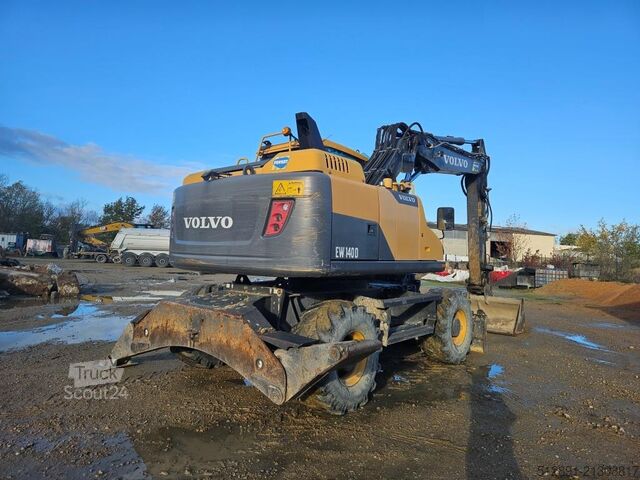 Excavadora móvil VOLVO EW 140 D