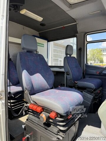Ван с двойна кабина mercedes-benz Vario 815d DoKa/ Autom./ Werkstattregal