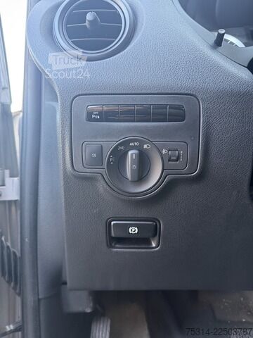 Панелен ван mercedes-benz Vito 116 Automatik/ Kamer/ Klima/ PTC/ Regale