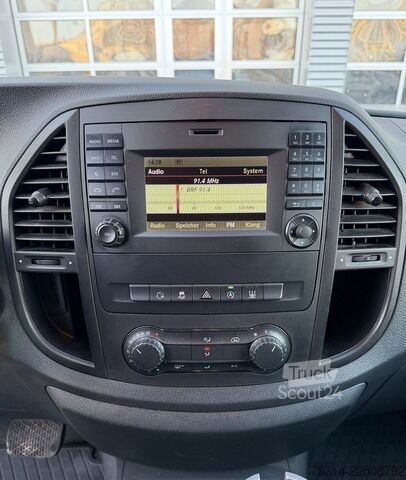 Панелен ван mercedes-benz Vito 116 Automatik/ Kamer/ Klima/ PTC/ Regale