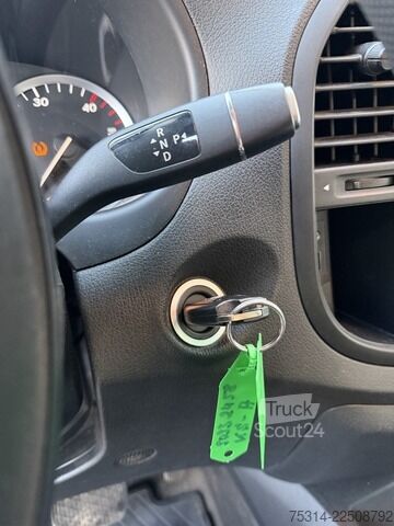 Панелен ван mercedes-benz Vito 116 Automatik/ Kamer/ Klima/ PTC/ Regale