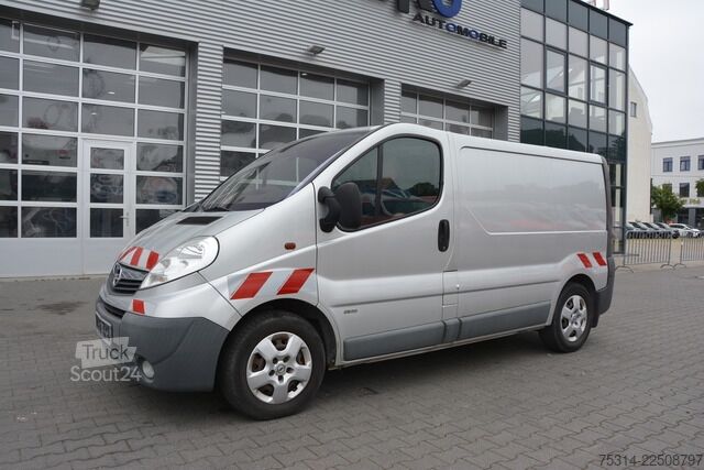 Панелен ван opel Vivaro 2.0 CDTI 2,9t WERKSTATT REGAL* Automatik/Standhezung/Klima/PDC/Euro 5