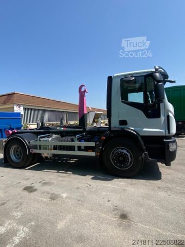 Roll-off-kippi kuorma-auto IVECO IVECO EUROCARGO 180E32K SCARRABILE