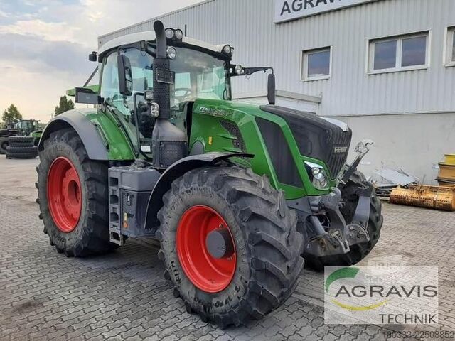 Traktors Fendt 828 VARIO S4