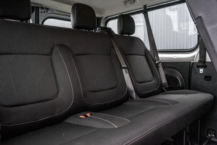 Potniški avtobus Renault Trafic Passenger **1.6 dCi 9-Pers L2H1 | Incl. ...