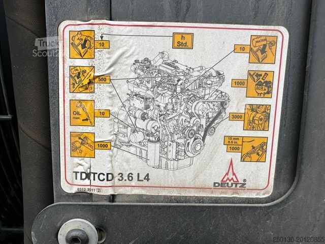 Колесен багер YANMAR B110W 4x4 Radbagger Verstellausleger