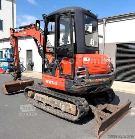 Minigraver KUBOTA KX 121-3, 3.980 kg, SW, Grabenräumer, 3 Löffel
