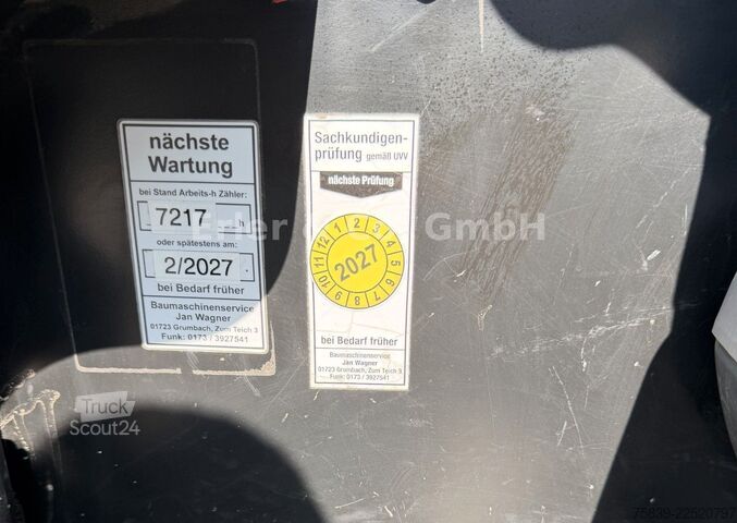 Minigraver KUBOTA KX 121-3, 3.980 kg, SW, Grabenräumer, 3 Löffel