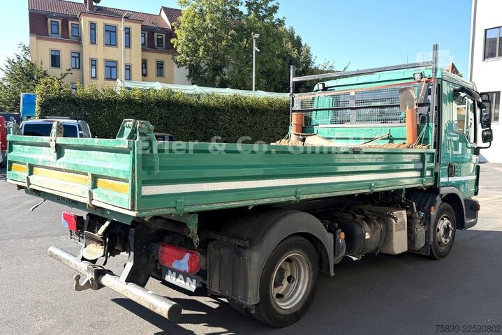 Tresidig tippbil MAN 8.220 TGL, Klima, 3 Sitze, 2x AHK, 1.Hand