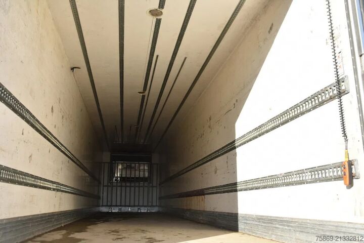 Kühl-/Tiefkühltransport Pacton + THERMO KING SL-400e - ELEVATOR - CHEREAU BOX ...