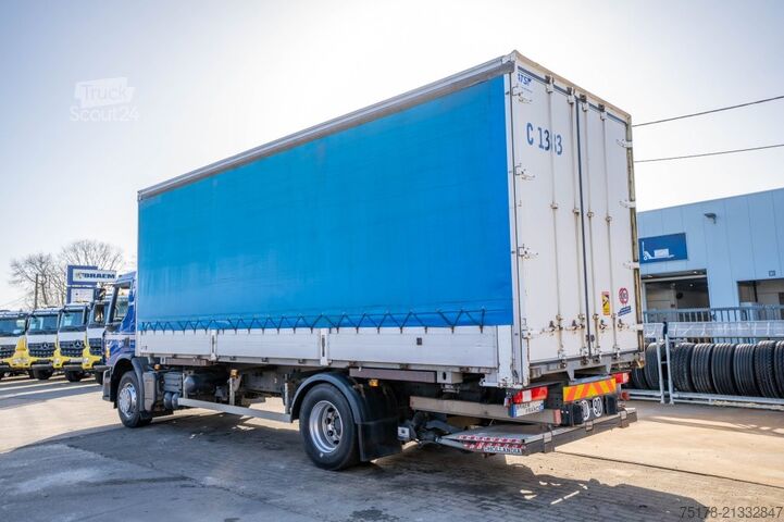Dekzeil RENAULT PREMIUM 300 DXI + DHOLLANDIA 1.5T.