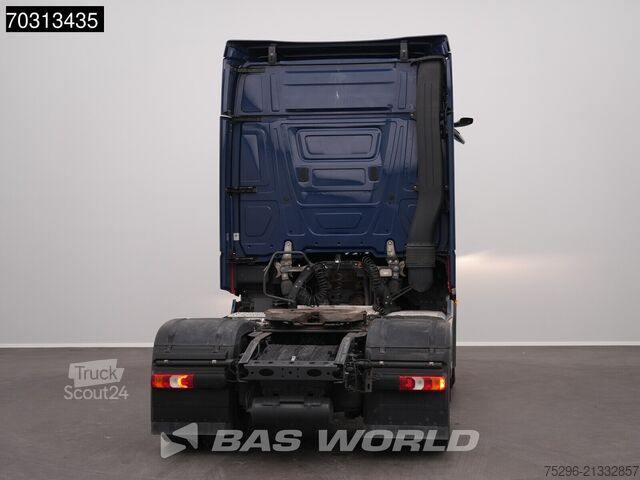 معيار SZM Mercedes Actros 1846 4X2 Bigspace Retarder Mirrorcam Navi