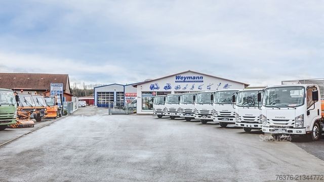 Sonstige ISUZU M30 RECHTSLENKER Aut. 5.2l 190 PS Radst 2.765