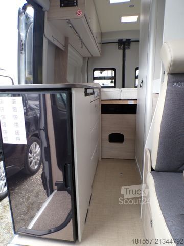 Karavan BÜRSTNER Lineo C 590 Automatik / Markise / Fahrradträger