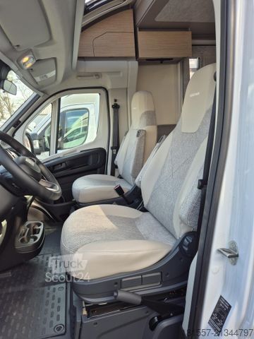 Yarı entegre karavan BÜRSTNER Campeo TD IT 660 Hubbett / Isofix / Automatik