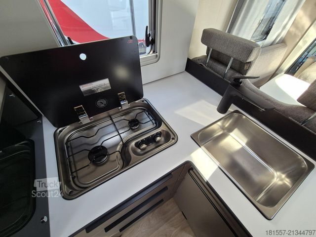 Yarı entegre karavan BÜRSTNER Campeo TD IT 660 Hubbett / Isofix / Automatik