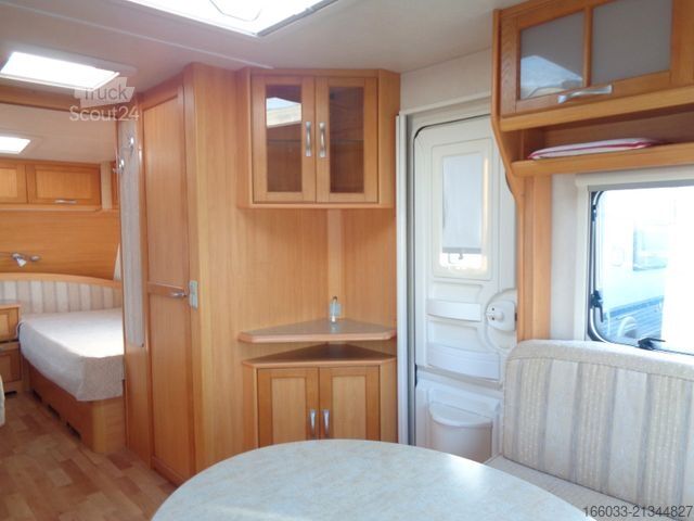 Wohnwagen LMC Dominant 550 E *Einzelbetten*