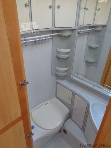 Wohnwagen LMC Dominant 550 E *Einzelbetten*