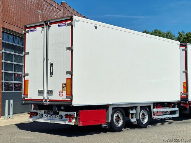 Prevoz v hladilniku/zamrznjenem stanju Volvo FH 13.500 6x2*4 - XL - Thermoking frigo - Retar...