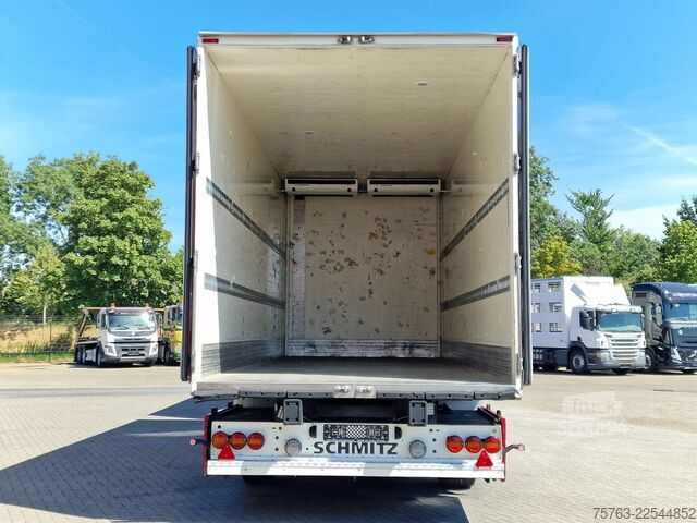 Prevoz v hladilniku/zamrznjenem stanju Volvo FH 13.500 6x2*4 - XL - Thermoking frigo - Retar...
